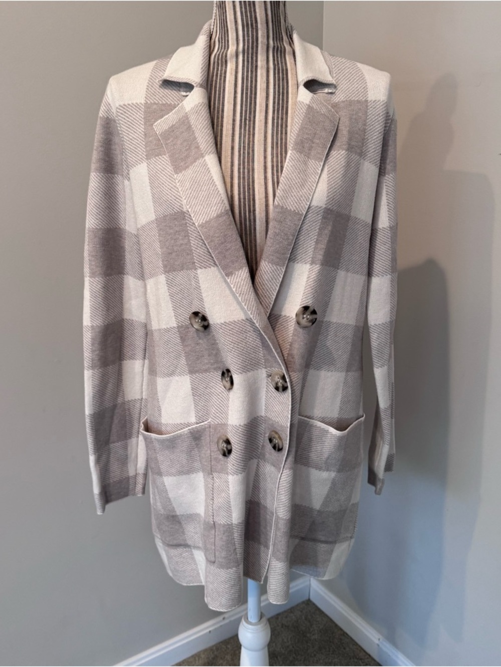 Marled Womens Long Blazer Plaid Jacket Coat Buttons Sz Small Cozy Soft NWT